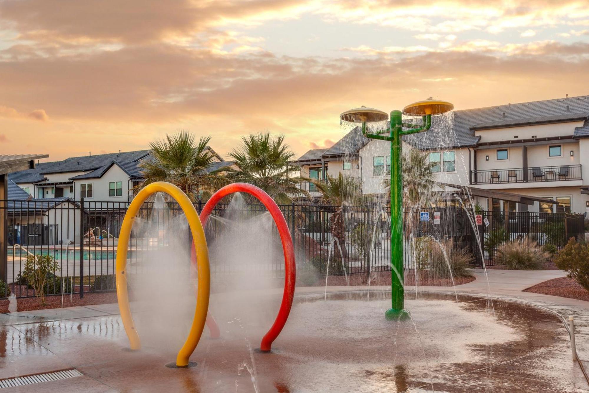 Ocotillo Springs 21 Sleeps 22 Guests, Fire Pit, Community Pool And Hot Tub Santa Clara Εξωτερικό φωτογραφία